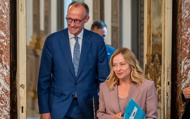 Edhe Merz e Meloni pritet t’i bashkohen Zelenskyt në takimin me Trumpin