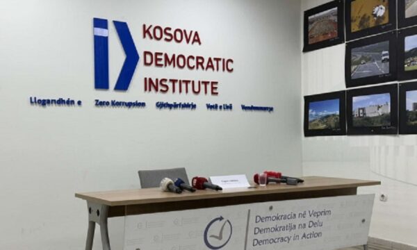 KDI: Po shkelet Kushtetuta, konstituimi i Kuvendit rrezikon të hyjë në fazë të re të bllokadës