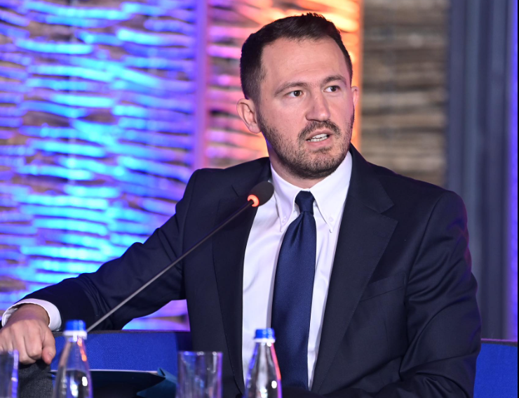 Krasniqi: Roli i Bashës është teknik deri të përfundojë konstituimi, mbledhja e thirrur e kryesisë është e jashtëligjshme