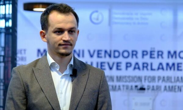 Cakolli: Herë me penallti e herë me autogola, po ia servojmë fitoret Listës Serbe