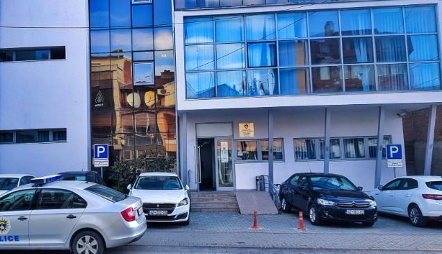 Ngritet aktakuzë kundër tre personave për shitblerjen e 12 kilogramëve narkotikë