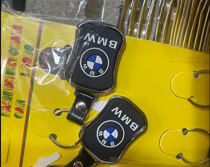 “Louis Vuitton e Gucci”, Dogana ndalon mbi 30 mijë mallra të falsifikuara gjatë gushtit