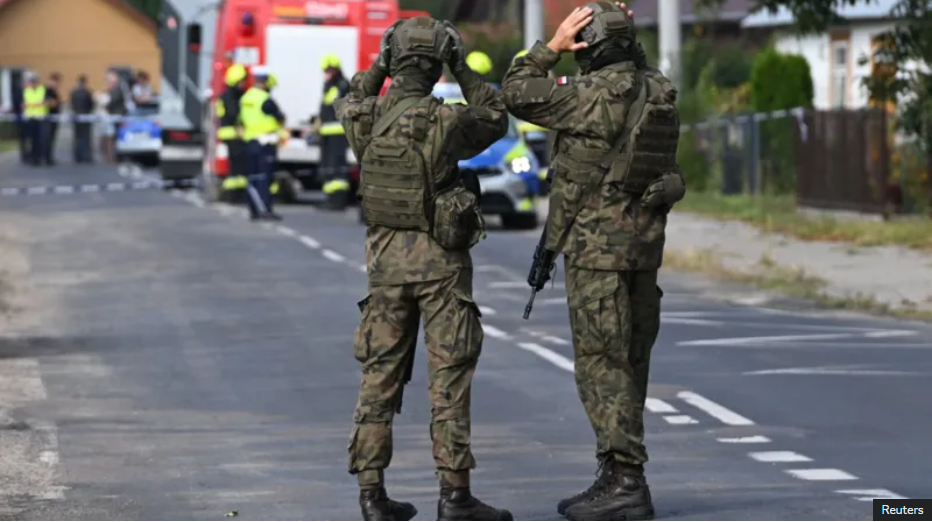 Polonia rrëzon dronët rusë, shteti i parë i NATO-s që hap zjarr gjatë luftës në Ukrainë