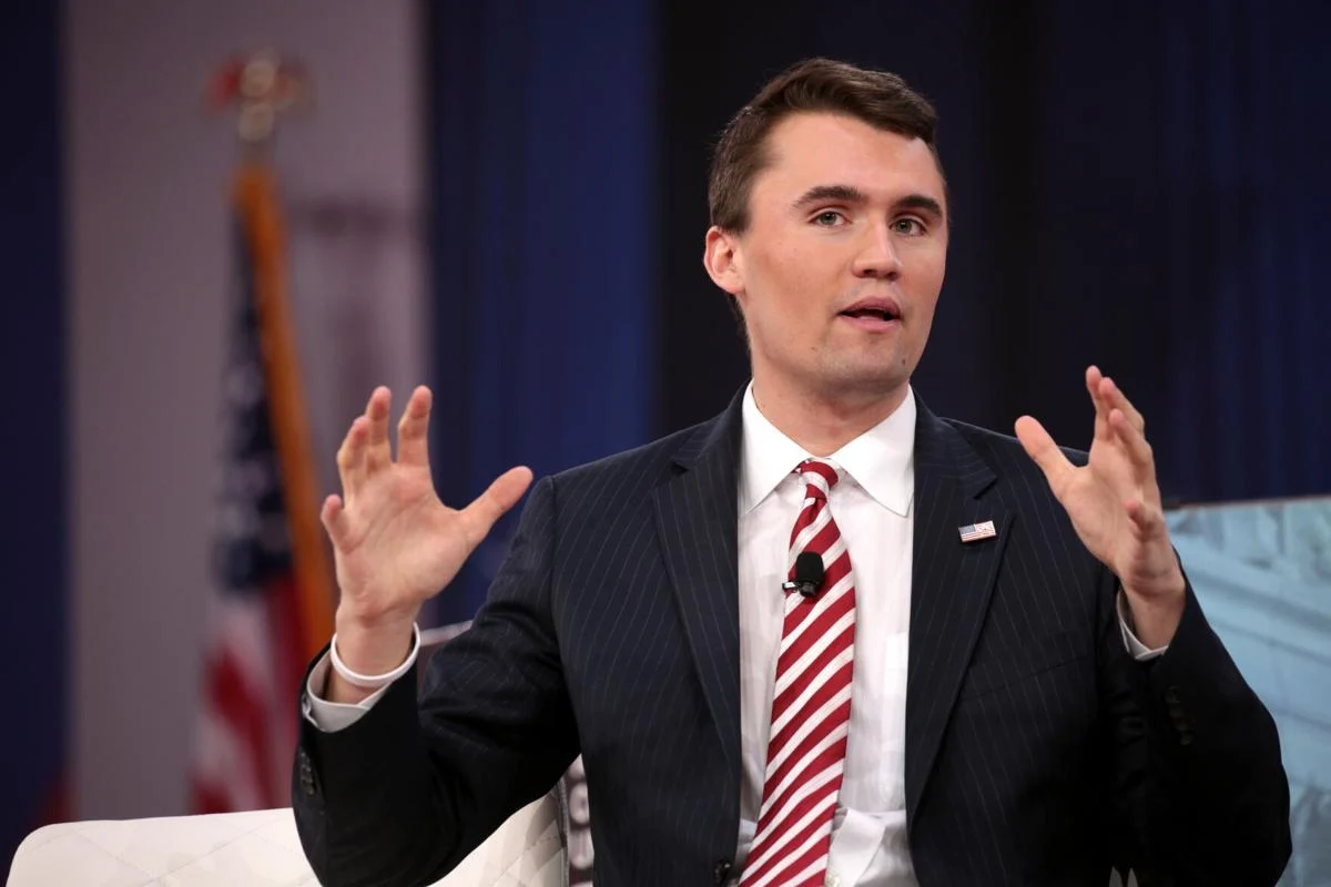 Lojëtar kyç në fushatën e Trump – Kush ishte Charlie Kirk që u vra gjatë një tubimi