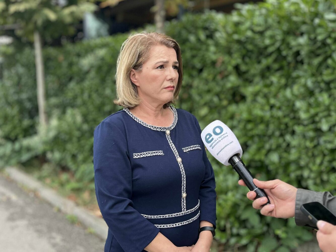 Analistja Shkodra: Presidentja të qartësojë publikisht se për cilët “gazetarë Rodojiçiqa” bëhet fjalë