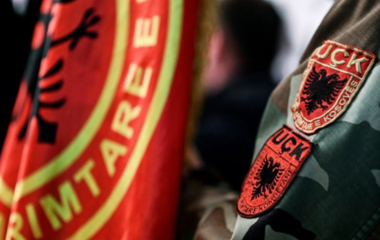 Protestë edhe në Shqipëri: Kërkohet drejtësi për ish-krerët e UÇK-së që po gjykohen në Hagë