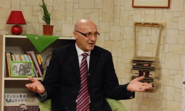 I dyshuari për spiunazh Fatmir Sheholli, shtrihet në spital