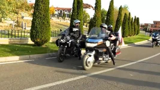 “Liria ka Emër”, marsh me motoçikleta drejt Hagës – kërkohet drejtësi për krerët e UÇK-së