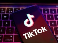 Studim i ri – Skanimet e trurit tregojnë varësinë e Tiktok-ut, të njejtë me varësinë ndaj kokainës, Shkencëtarët: TikTok po tkurr trurin dhe shkatërron përqendrimin