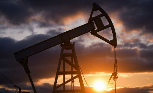 Çmimet e naftës rriten për mbi 5%