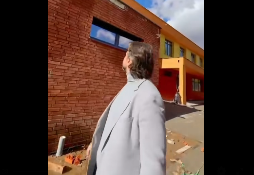 Përparim Rama në Kolovicë: Çerdhen e përfundojmë për 1 muaj, kemi instalu ndriçim