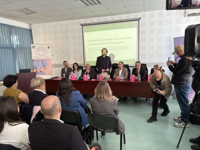 Promovohet Informatorin për Ekzaminimin e Gjirit për Gratë e Kryeqytetit