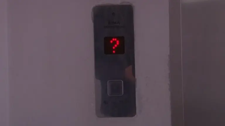 Zjarr në ashensorin e një ndërtese në Prishtinë, shkak mbeturinat e djegura