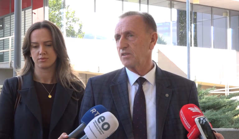 Azemi pas takimit me Muratin: U pajtuam që paga minimale nga janari të jetë 500 euro