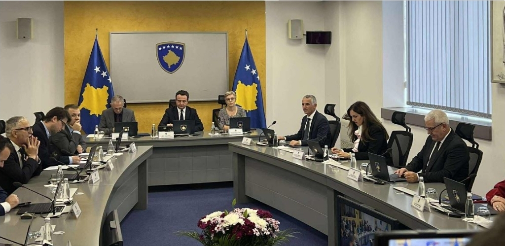 Kurti: Nga nëntori shtesat për fëmijë do të rriten për 50 për qind