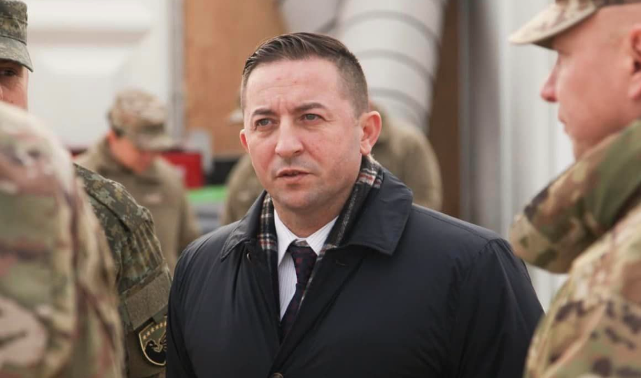 Armend Mehaj propozohet si “kryeministër i Qeverisë së unitetit kombëtar”