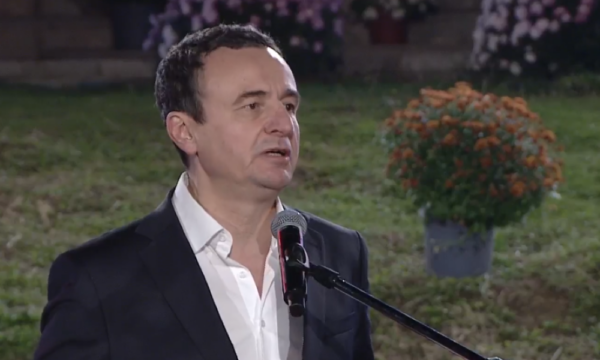 Albin Kurti gjatë hapjes së fushatës: Zgjedhjet lokale do të ndikojnë në ato parlamentare