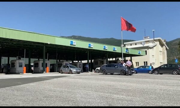 Shqipëri-Kosovë, kalimi i kufirit pa kontrolle – procedura do të jetë në fuqi deri më 28 shkurt 2026