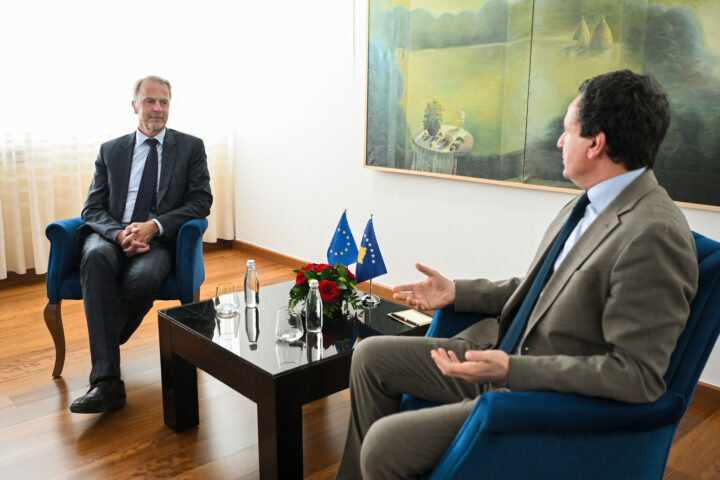 Orav ia dorëzon Kurtit sot Raportin për Vendin 2025 për Kosovën nga Komisioni Evropian