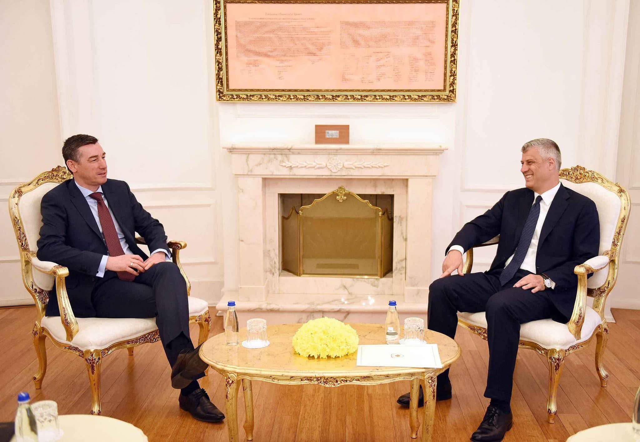 5 vite nga arrestimi i ish-krerëve të UÇK-së, Artan Behrami: Thaçi, Veseli dhe UÇK-ja ishin bashkë me Clinton kundër Millosheviqit