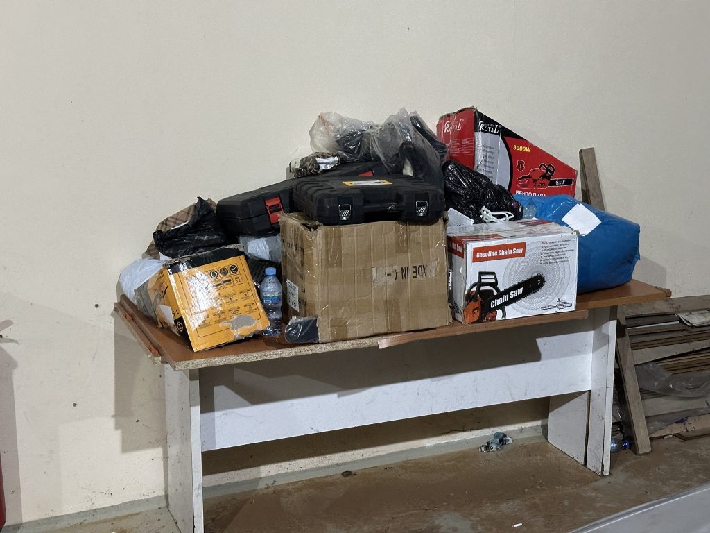 Dogana e Kosovës sekuestron mallra të padeklaruara në pikën kufitare në Vërmicë, me vlerë rreth 8,000 euro