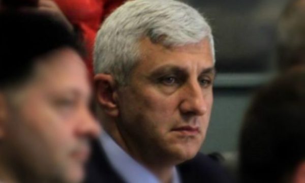 Letra e Kurtit për Trendafilovën, Lushi: Është farsë dhe tallëse, kryeministri vepron e nuk shkruan letra