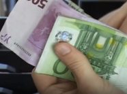 Qytetari nga Rahoveci gjen 1800 euro dhe i dorëzon në polici