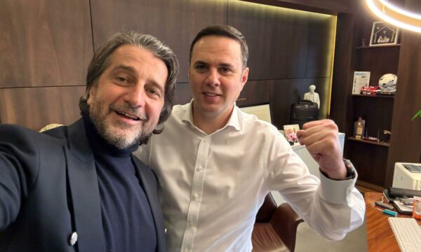 Abdixhiku me Ramën: Ora e fundit, thirrja e fundit para lajmit të madh, Prishtina flet e para