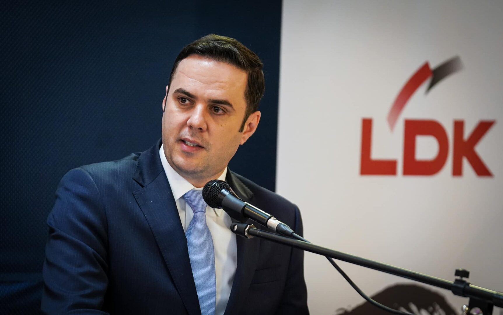 Lumir Abdixhiku: LDK ka fituar me ndershmëri, pa aparat shtetëror e interesa klanore