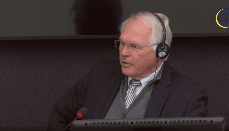 Kryhet për sot, vazhdon nesër dëshmia e Hillit në Hagë, Smith: Jemi afër fundit