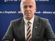 Zëri i Kosovës për drejtësi – Vigan Qorrolli flet në Madrid për luftën kundër korrupsionit