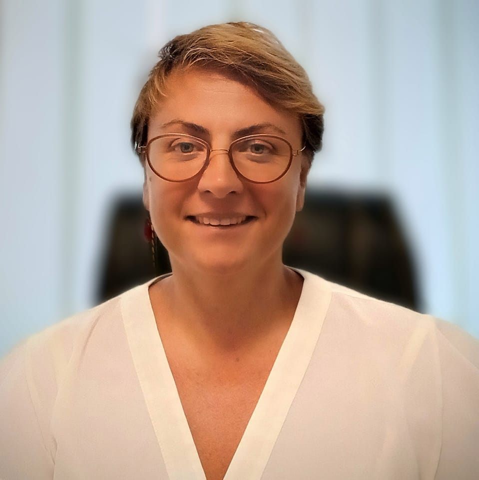 Dejona Mihali reagon pas dorëheqjes së Krasniqit: Në PDK çdokush jep dorëheqje, përveç Sami Lushtakut – Të tjerët janë vetëm kryetar formal