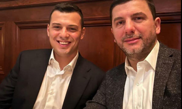 Djali i Thaçit për dorëheqjen e Krasniqit: Gjurmët që ka lënë në PDK do të kujtohen gjithmonë