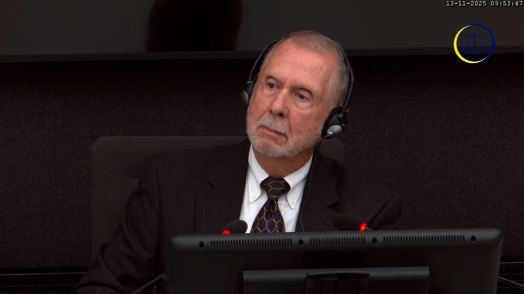 Durkee: Thaçi s’kishte kompetencë të ndalonte dhunën, UÇK-së s’kishte zinxhir të konsoliduar komande