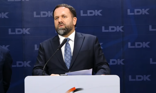 ‘‘Ka ikë poshtë e lartë’’, Rukiqi për aktakuzën për rezervat shtetërore: Kurti do të duhej të ishte i akuzuar