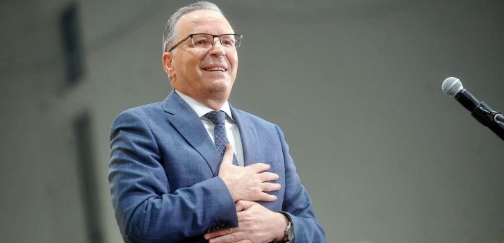 Pas djalit të Hashim Thaçit, tash edhe djali i Kadri Veselit tregon besimin e tij në Bedri Hamzën