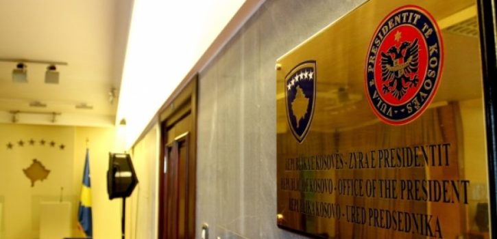 “I çmontuam 900 banda”, Presidenca thotë se Osmani s’e paraqiti Kosovën si vend të krimit: U mendua për raste, jo numër bandash