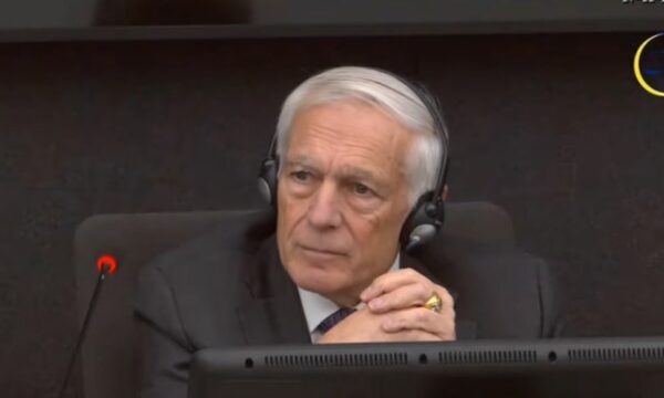 Clark thotë se s’ka dëgjuar për incidentet që pretendohet se janë kryer nga UÇK-ja