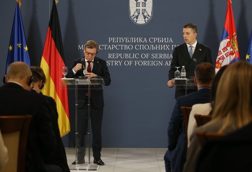 kryediplomati-gjerman-ia-thote-ne-sy-gjuriqit-normalizimi-me-kosoven-kusht-i-madh-per-be-ne