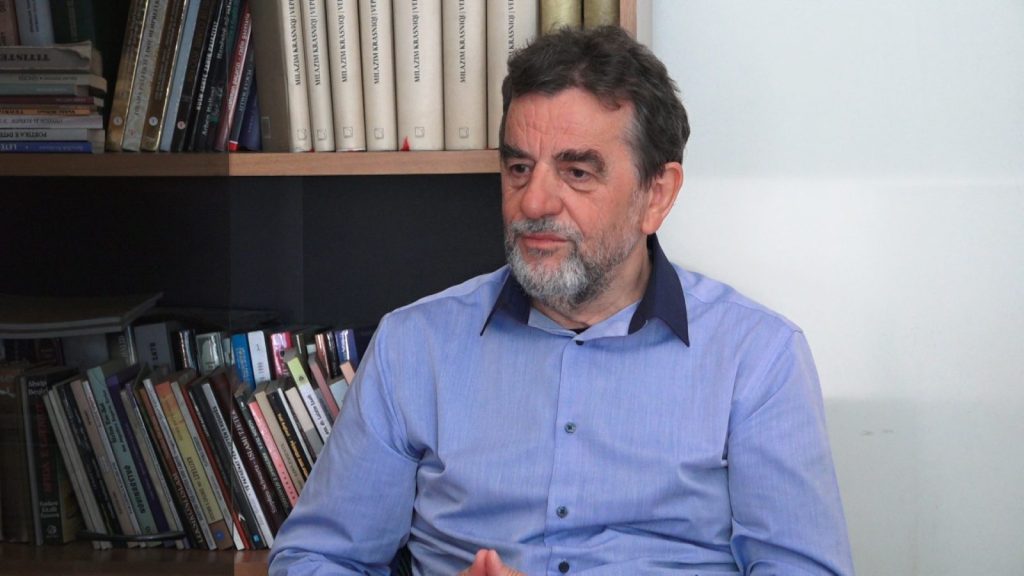 Krasniqit i pëlqen dëshmia e Clark-ut në Gjykatë Speciale: Ishte orë e madhe e historisë