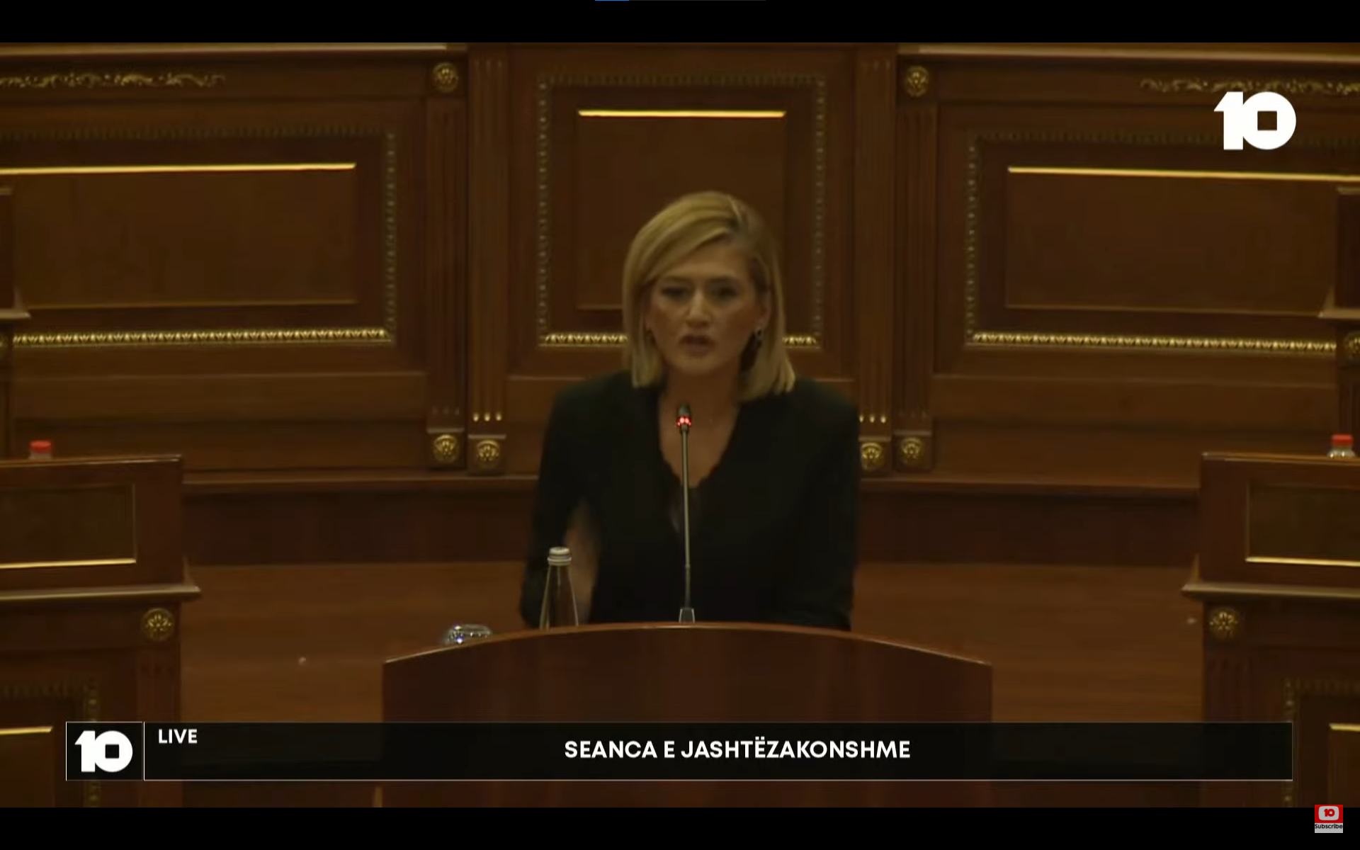 Kusari Lila kërkon formimin e komisioneve parlamentare  kritikon mungesën e ish opozitës në seancë