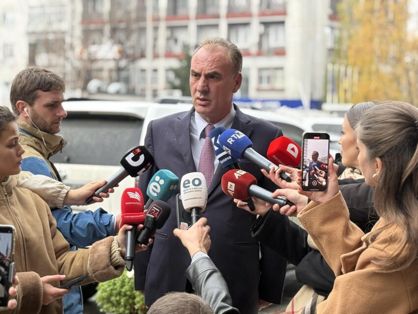 Limaj: Kjo çfarë ka ndodh sot është një tallje