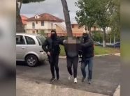 Kapet në Fier shqiptari që vepronte në një grup kriminal, do të ekstradohet në Itali