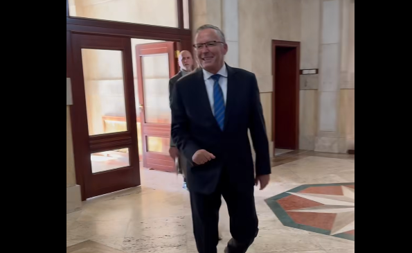 Hamza shkon në takim te Osmani  tregon datën e preferuar për zgjedhje