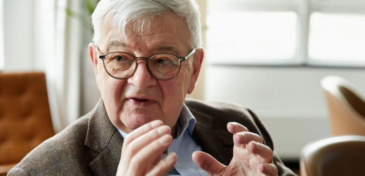 Joschka Fischer mbi ndërhyrjen e NATO-s në Kosovë: Duhet t’i përkrahësh ata që luftojnë për lirinë dhe pavarësinë e tyre