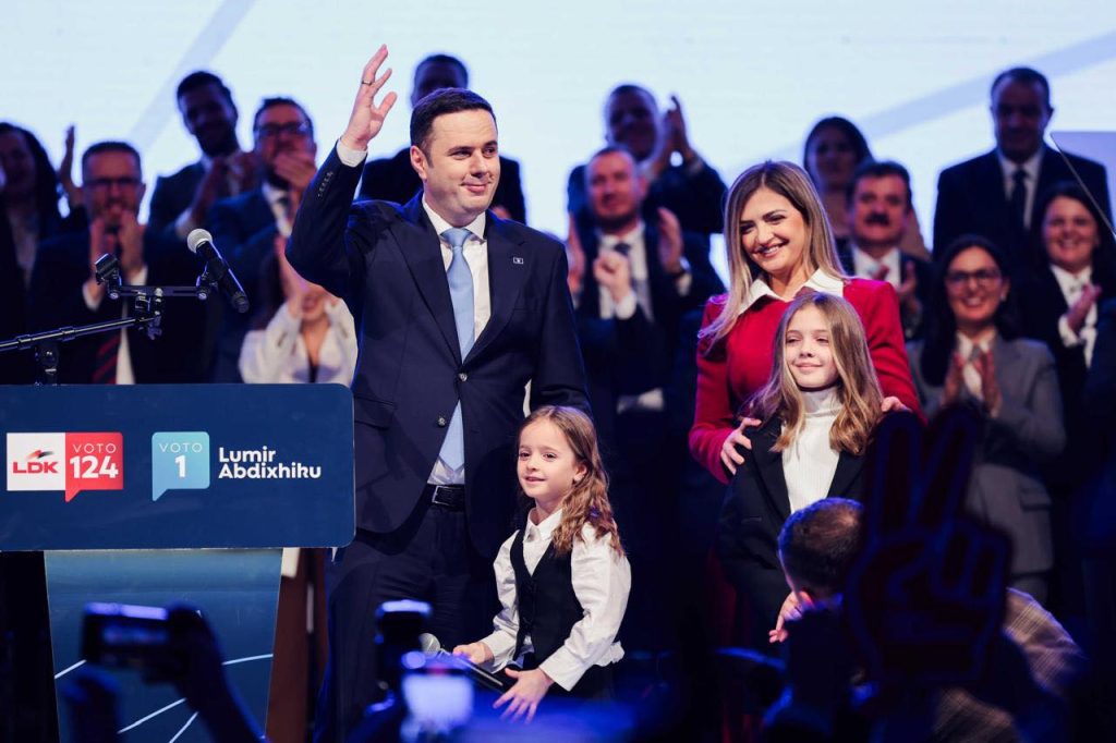 Abdixhiku thirrje qytetarëve në Kosovë dhe mërgatë pas shpalljes së zgjedhjeve: Ndryshimi është në dorën tuaj