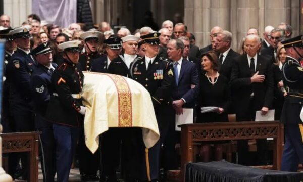 Varroset ish zëvendëspresidenti amerikan  Dick Cheney