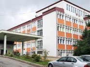 Spitali Rajonal i Pejës: Pranuam 13 pacientë nga zjarri që shpërtheu në një banesë