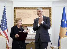 Avokati i Thaçit: Albright do të kishte qenë një dëshmitare fantastike