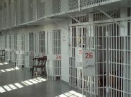 Ekzaminimet psikiatrike që po shndërrohet në taktikë si mburojë për të akuzuarit